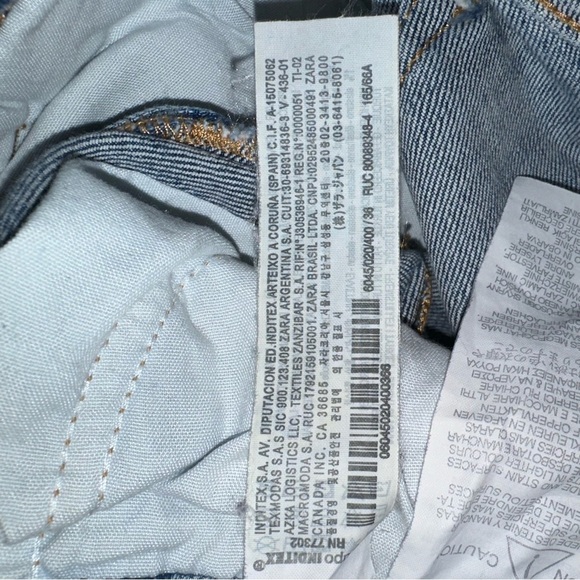 ZARA Trafaluc Denim Floral Embroidered Distressed Flare Jeans 4 Boho Festival - Picture 10 of 10